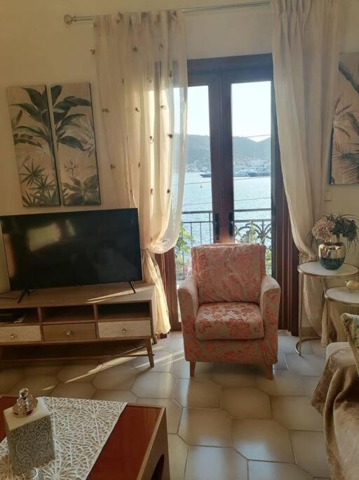 Suiteviewporos Galatás 외부 사진